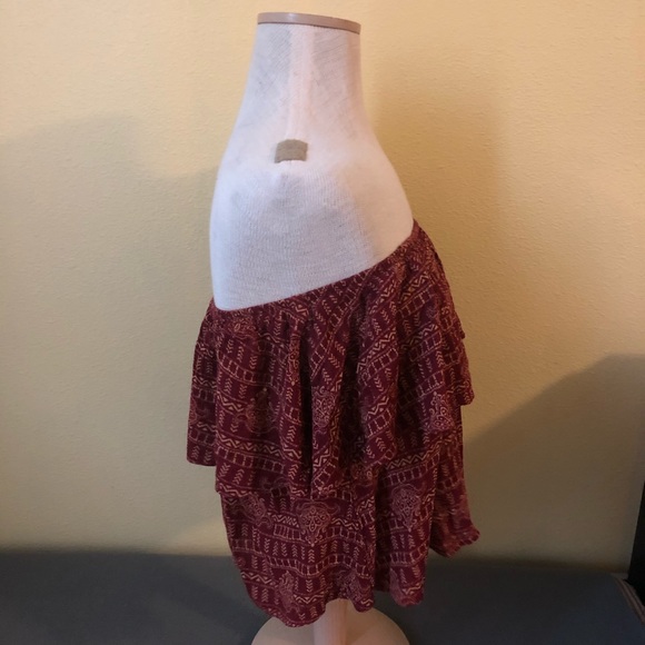 Forever 21 Top - Picture 3 of 7